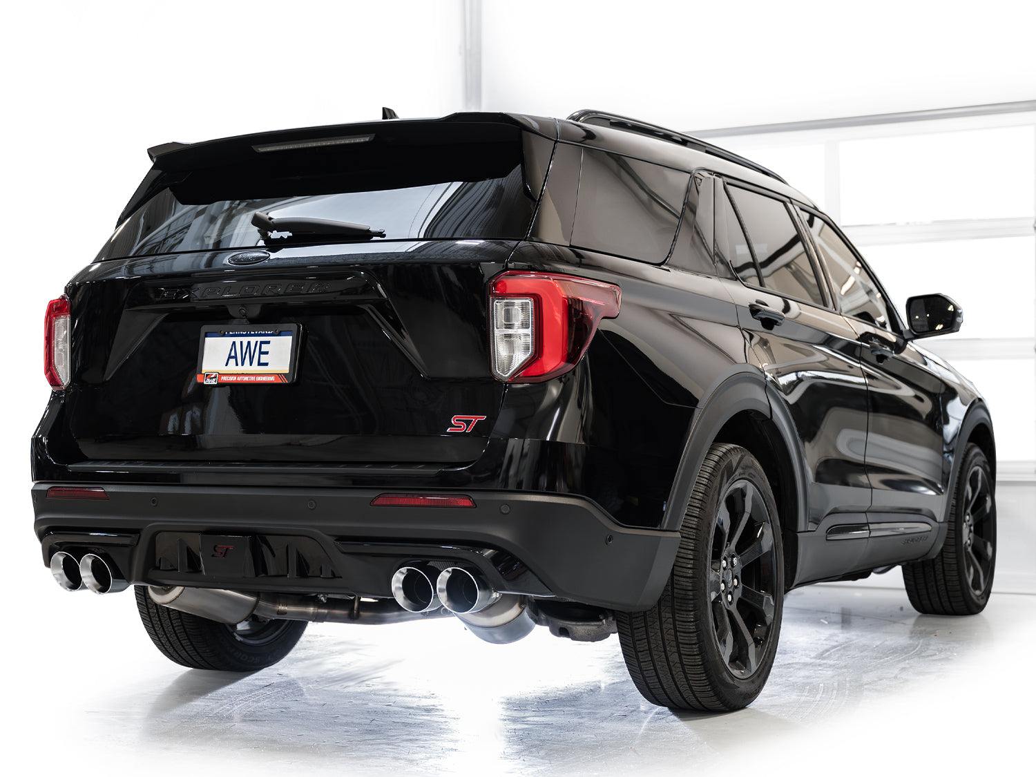 20-24 Ford Explorer ST V6 3.0L AWE Tuning 3015-42625 Touring