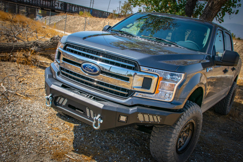 18-20 Ford F-150 DV8 Offroad FBFF1-08 Steel Front Bumper w/ Light